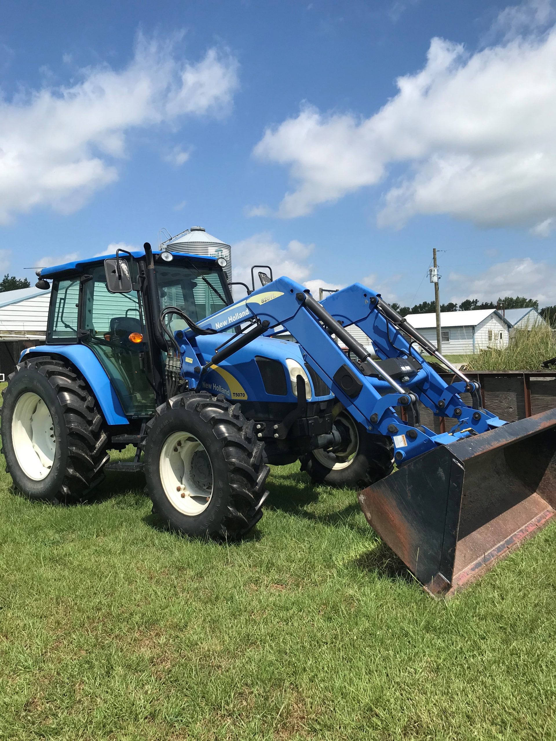 It’s important to check that tractors and equipment are available and in good working order for emergencies. Some farmers may park equipment in the middle of their fields, on high ground, to guarantee that they are easily accessible after a storm, and to prevent damage from fallen trees or power lines.